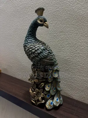 Beautiful Bird House Statue, Figurine and Decor