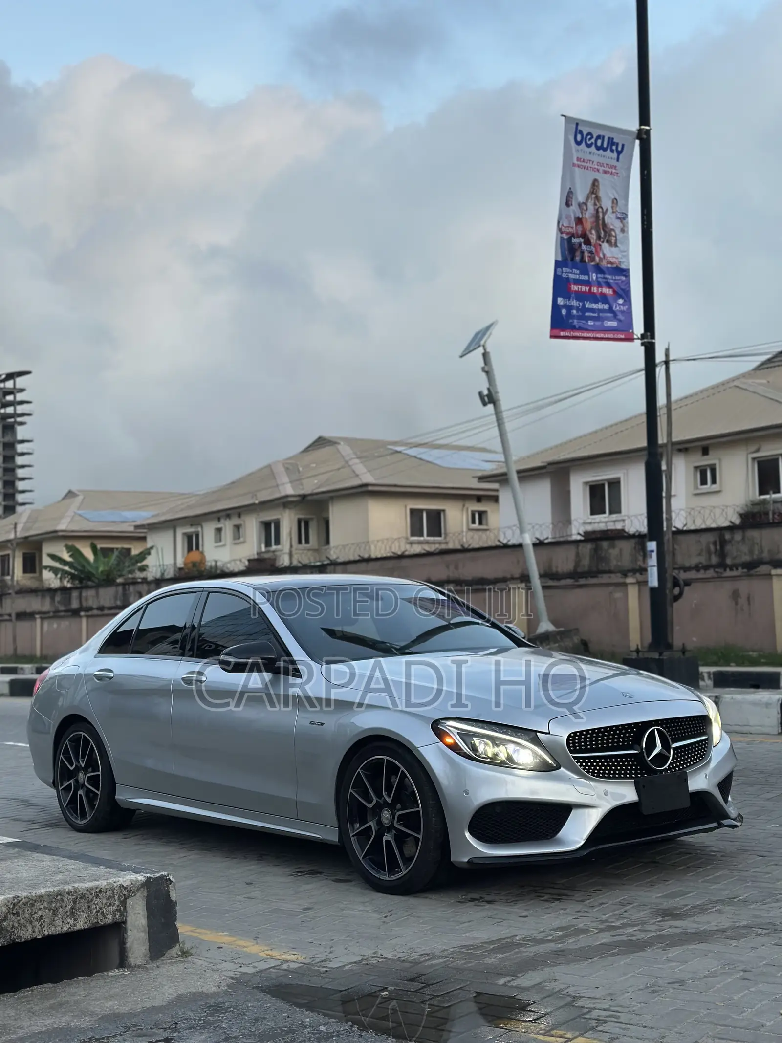 Mercedes-Benz C450 2016 Silver