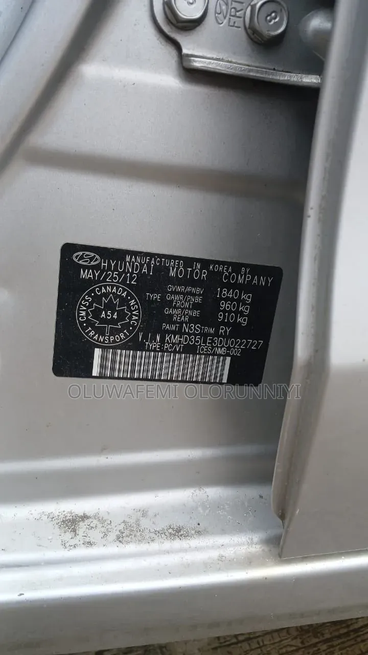 Hyundai Elantra 2013 Silver