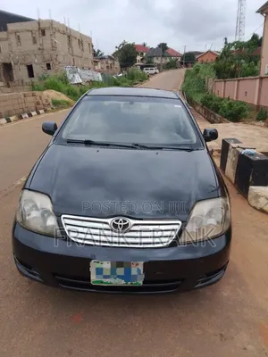 Toyota Corolla 2000 Black