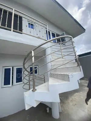 3bdrm Block of Flats in Oregun for rent