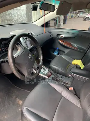 Toyota Corolla 2012 Gray