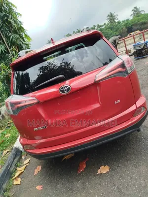 Toyota RAV4 2017 Red