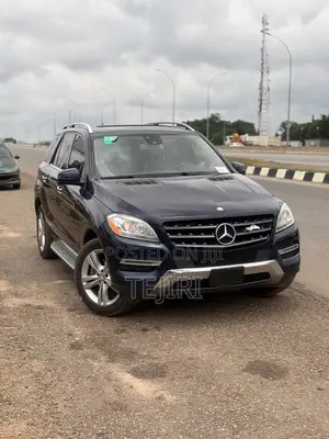 Mercedes-Benz M Class ML350 4MATIC 4dr SUV AWD (3.5L 6cyl 7A) 2015 Blue