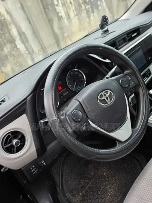 Toyota Corolla 2018 Black