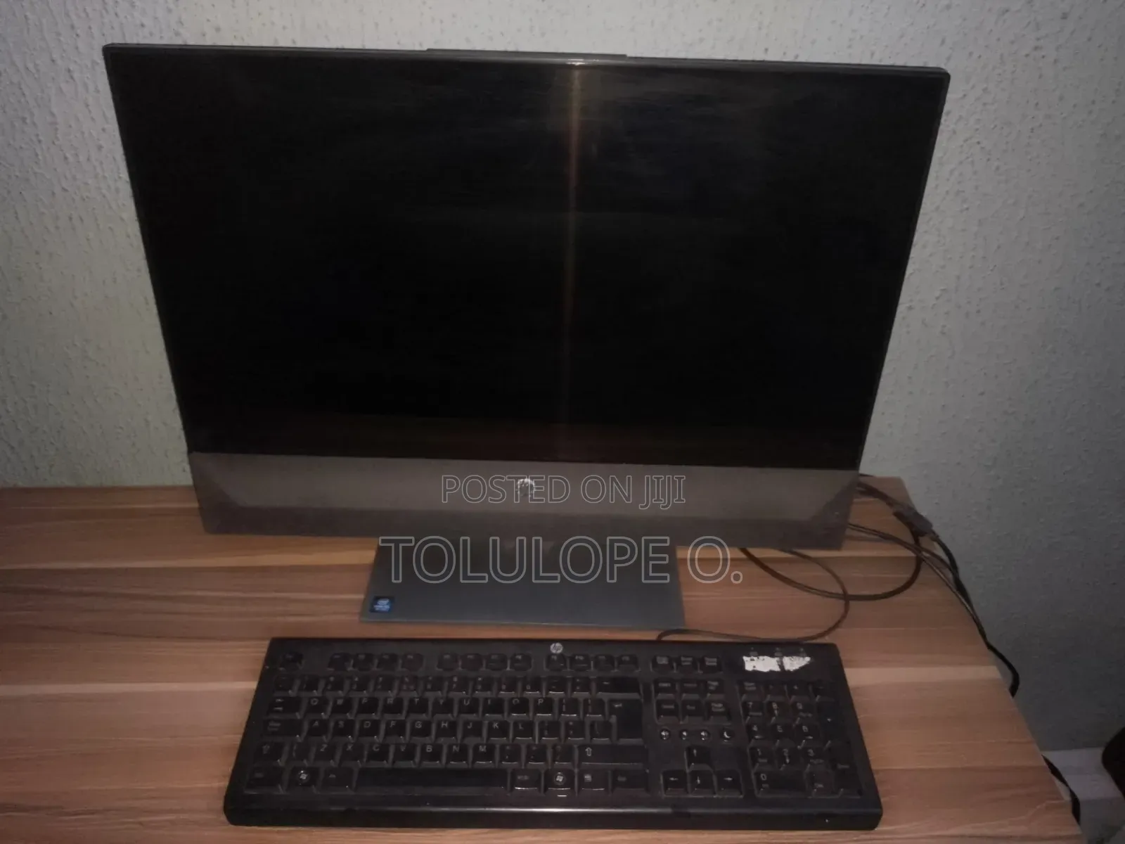 Desktop Computer HP Pavilion 24 12GB Intel Core i7 HDD 256GB