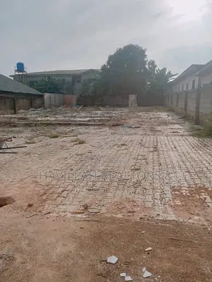 Build and Buy Land