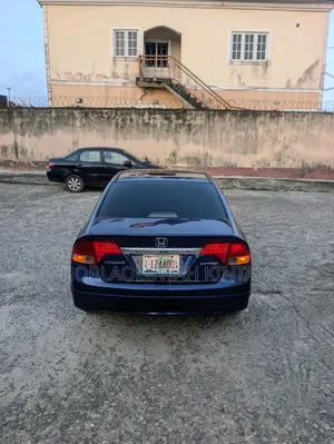 Honda Civic 2010 Blue