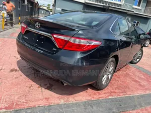 Toyota Camry 2016 Black