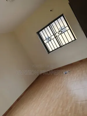 3bdrm Block of Flats in Allen for rent