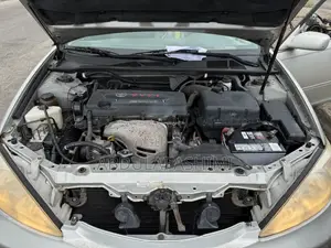 Toyota Camry XLE 4dr Sedan (2.4L 4cyl 4A) 2003 Silver