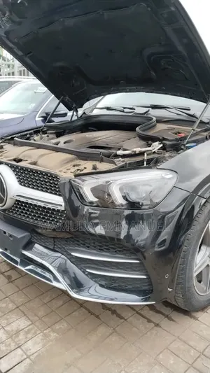 Mercedes-Benz GLE-Class 2021 Black