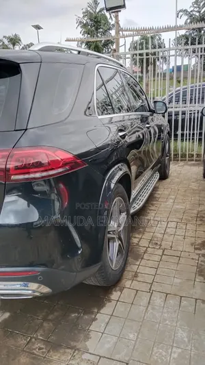 Mercedes-Benz GLE-Class 2021 Black