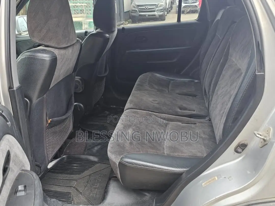 Honda CR-V 2002 Silver