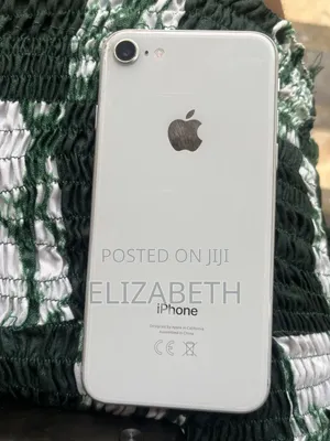Apple iPhone 8 64 GB White