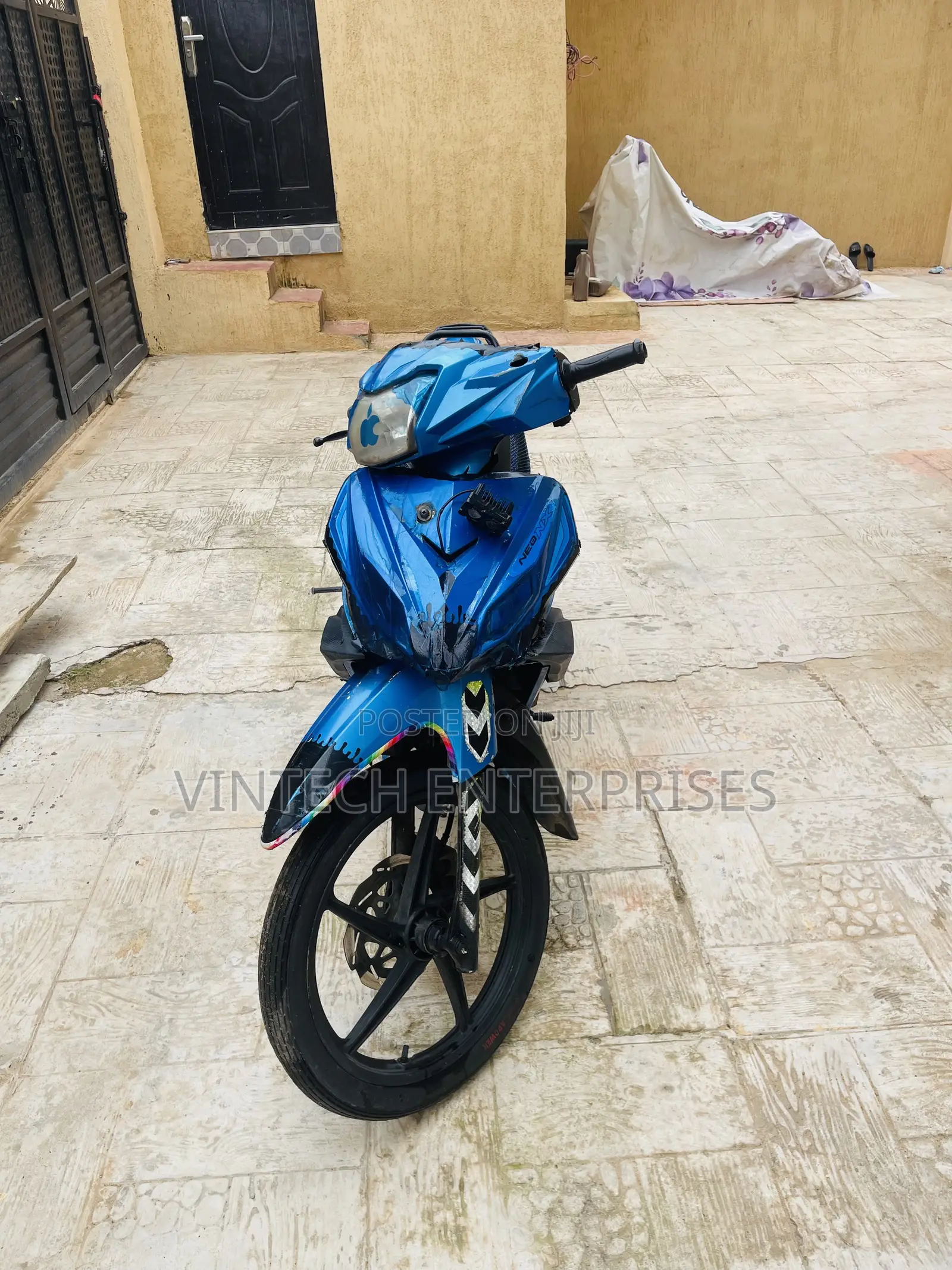 TVS Neo NX 2025 Blue