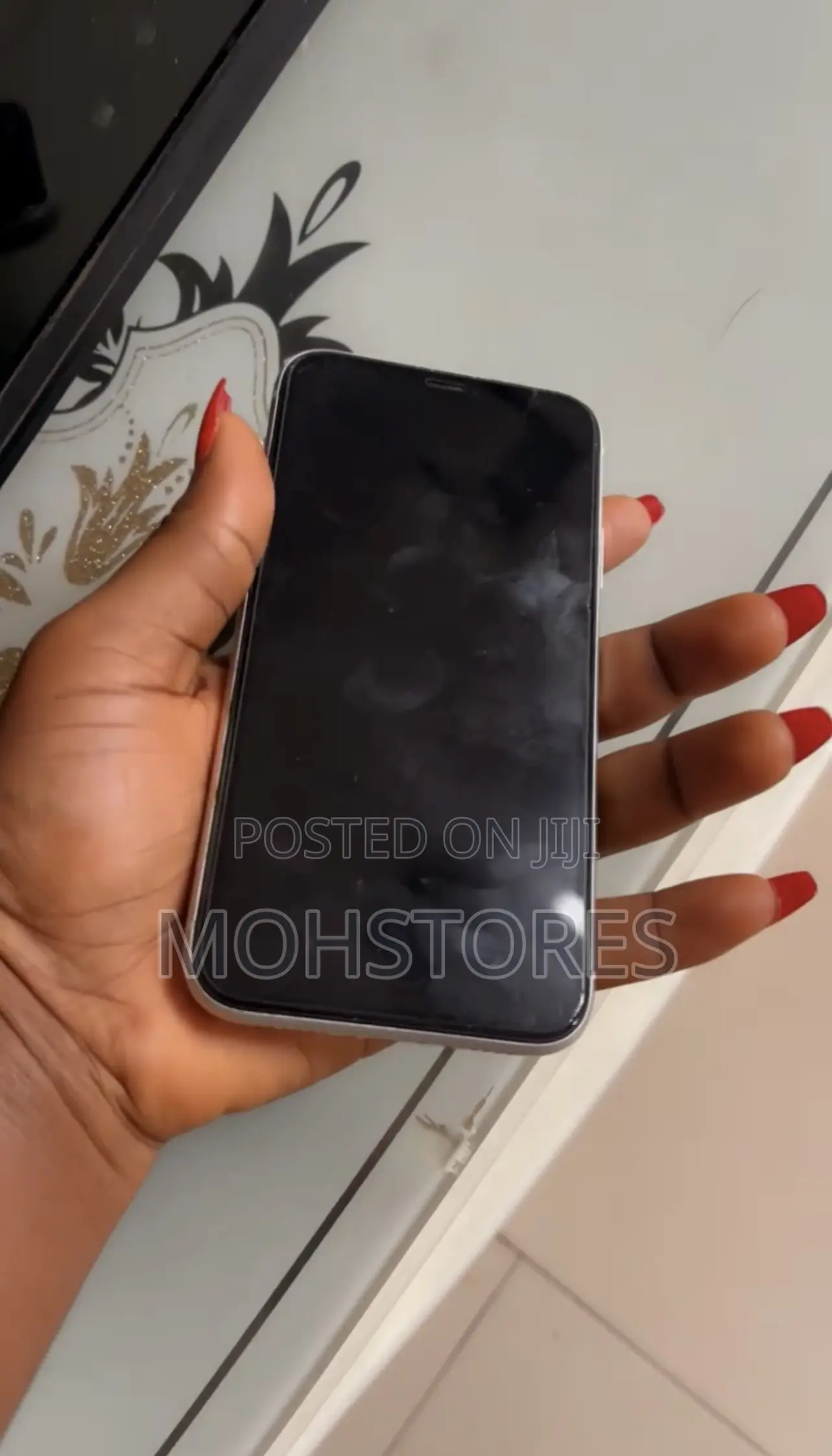 Apple iPhone 11 64 GB White