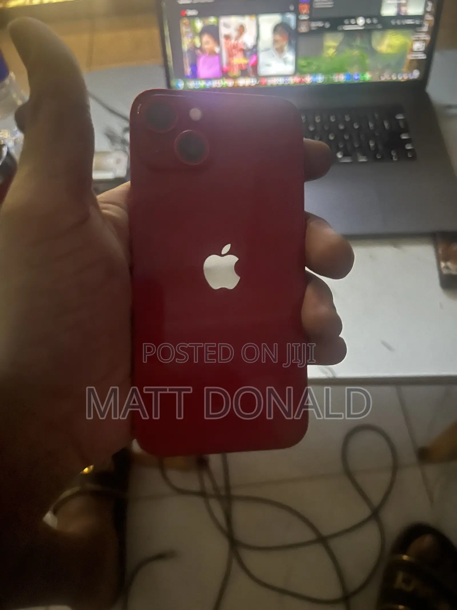 Apple iPhone 13 256 GB Red