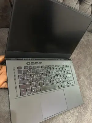 Laptop Asus ROG Zephyrus G15 16GB AMD Ryzen 9 SSD 1T
