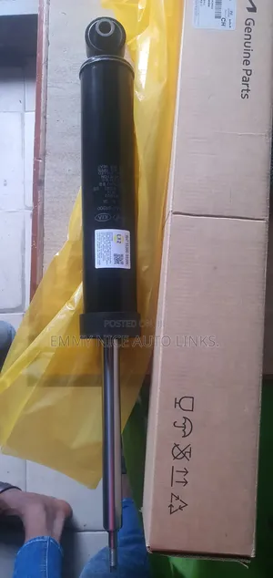 Back Shock Absorber Santafe 2021