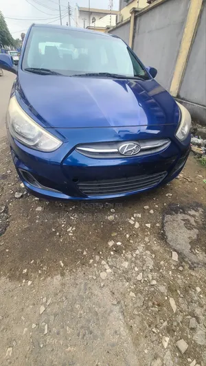 Hyundai Accent SE Sedan 2016 Blue