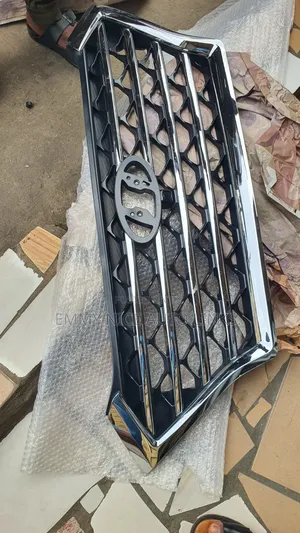 Tucson Front Grill 2019