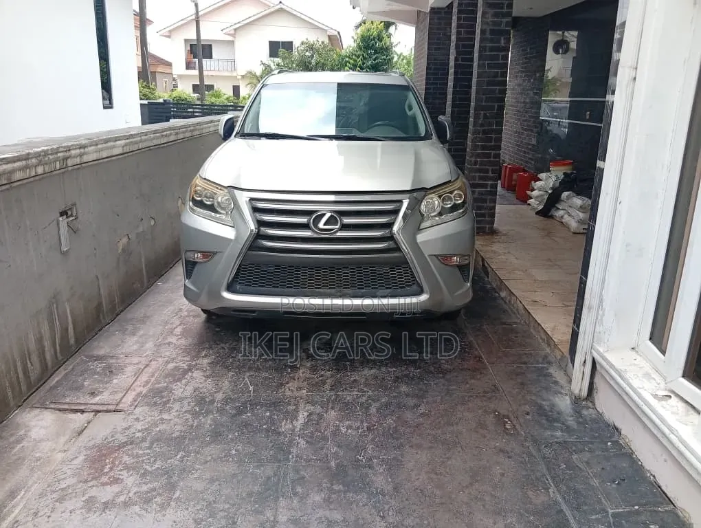 Lexus GX 2014 Silver
