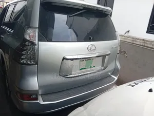 Lexus GX 2014 Silver