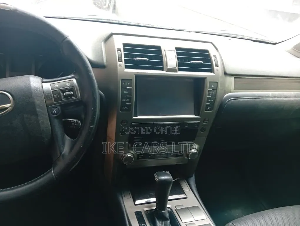 Lexus GX 2014 Silver