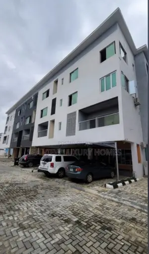 2bdrm Apartment in Cyberville Estate, Ikate-Elegushi for sale