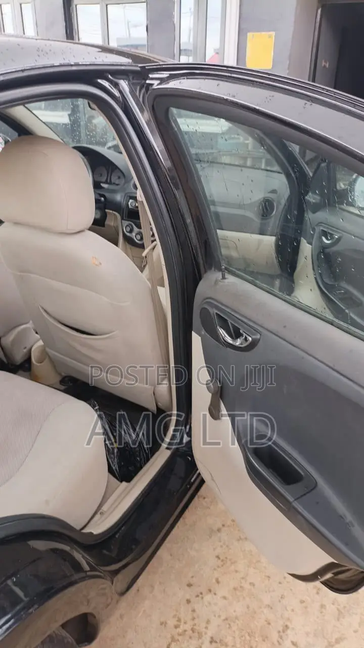 JAC S5 2010 Black