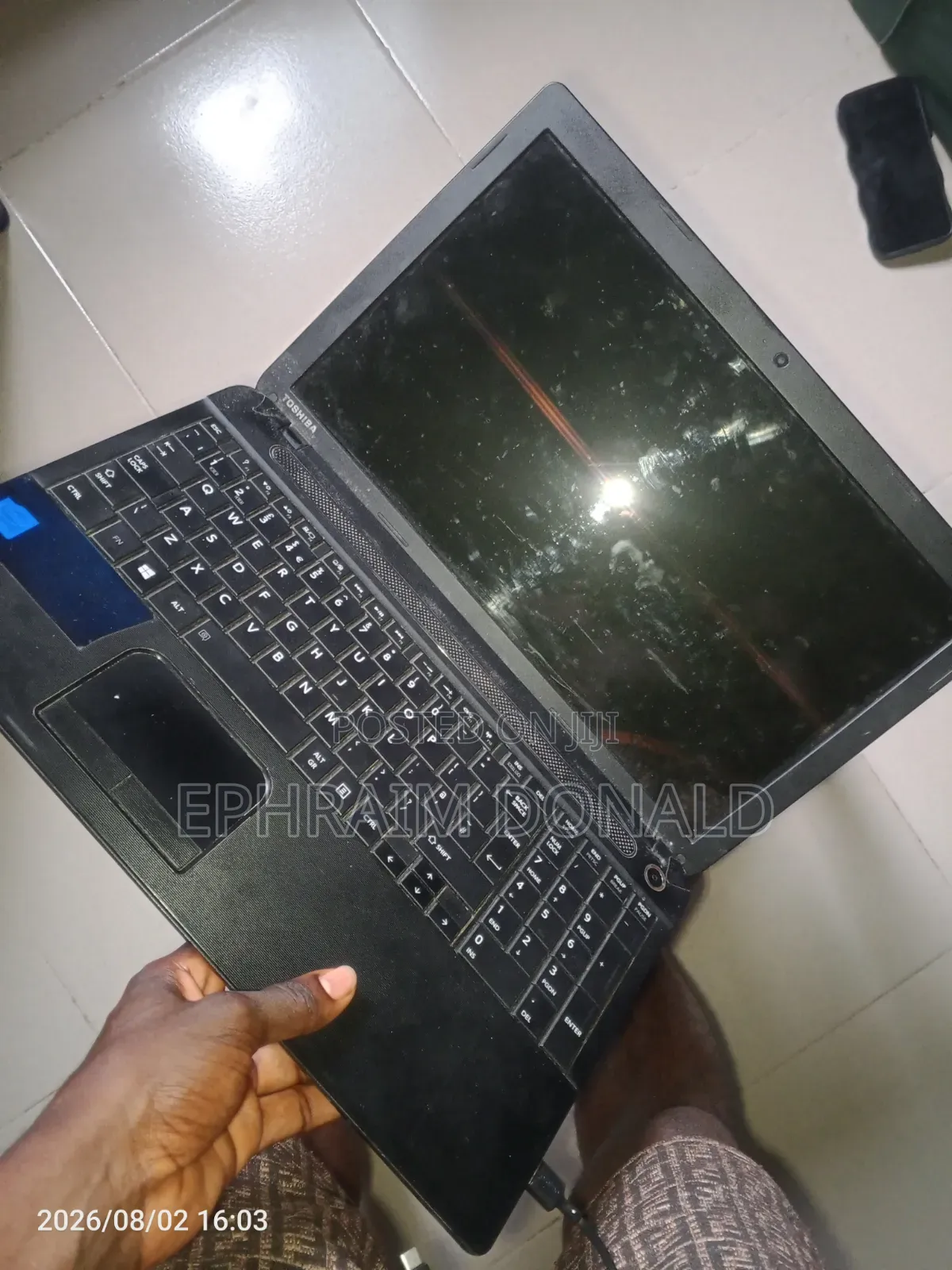 Laptop Toshiba C50 4GB Intel Pentium HDD 350GB