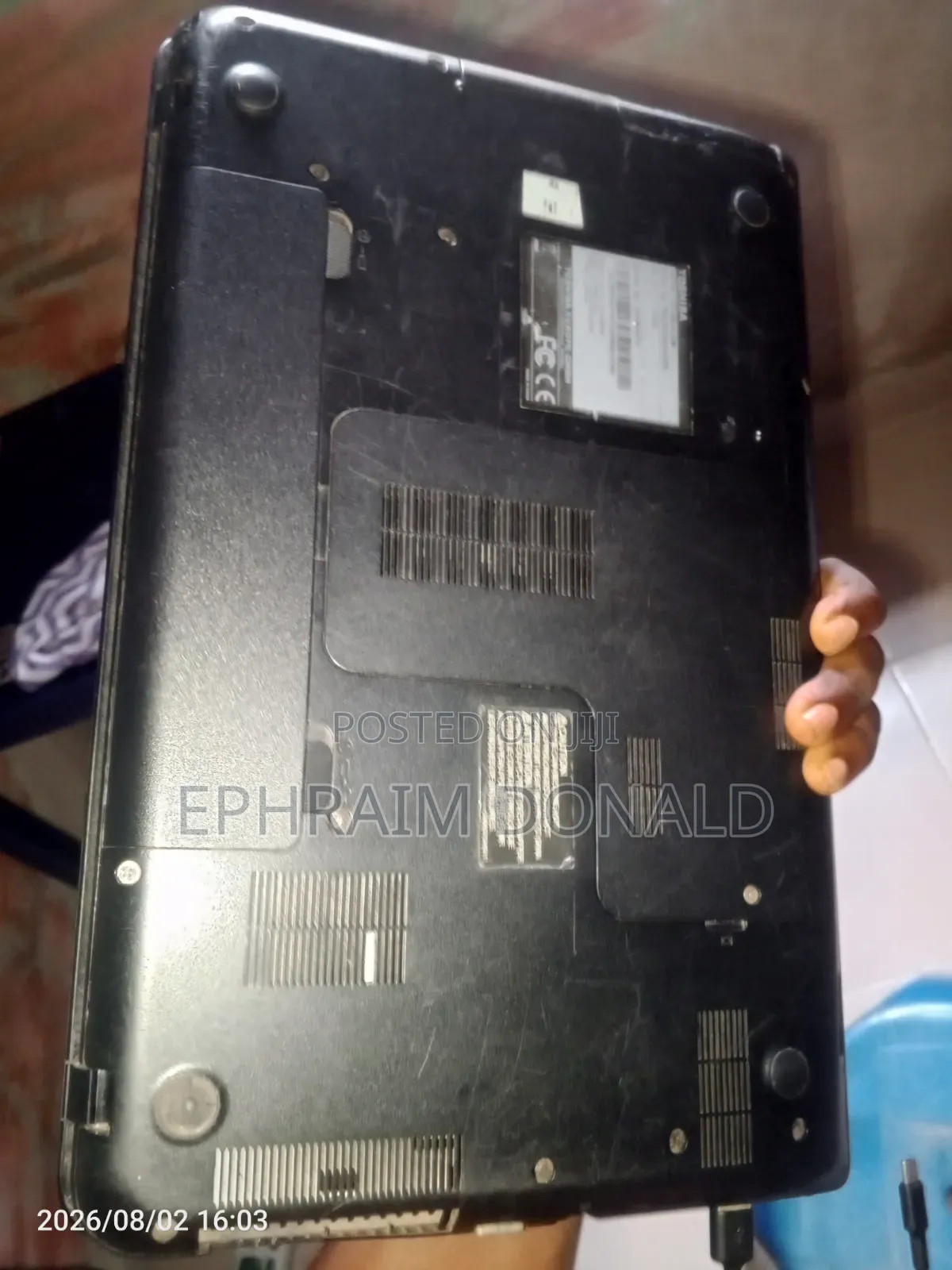 Laptop Toshiba C50 4GB Intel Pentium HDD 350GB