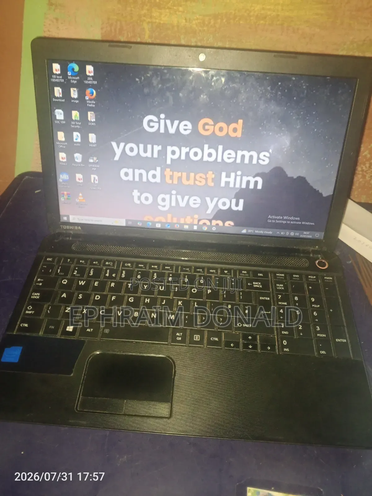 Laptop Toshiba C50 4GB Intel Pentium HDD 350GB