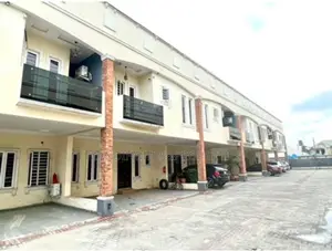 4bdrm Townhouse/Terrace in Ajah for sale