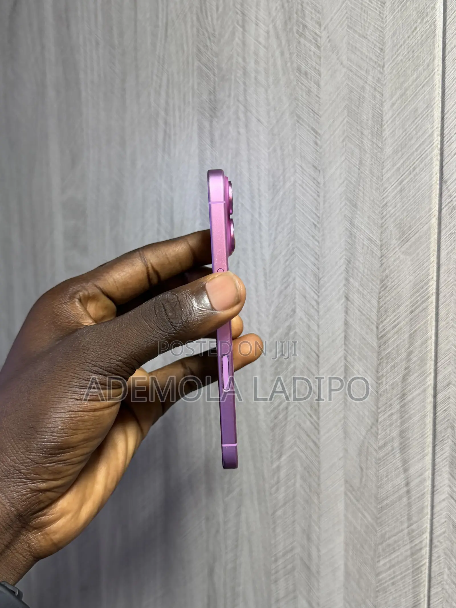 Apple iPhone 16 128 GB Pink