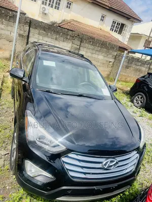 Hyundai Santa Fe 2015 Black