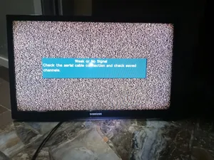 Clean Led Samsung TV