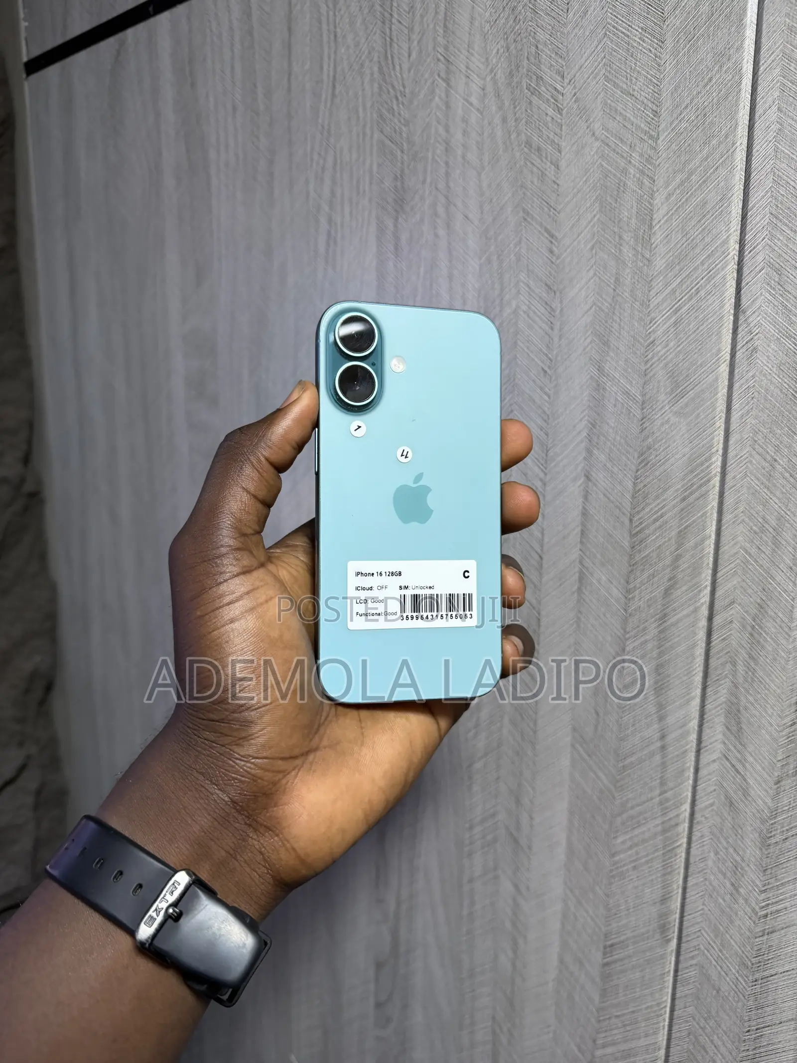 Apple iPhone 16 128 GB Green