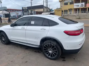 Mercedes-Benz GLC-Class 2019 White