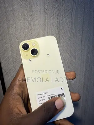 Apple iPhone 15 256 GB Yellow