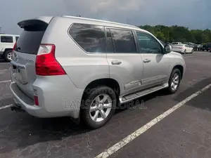 Lexus GX 460 2010 Silver