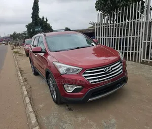 Hyundai Santa Fe 2016 Red