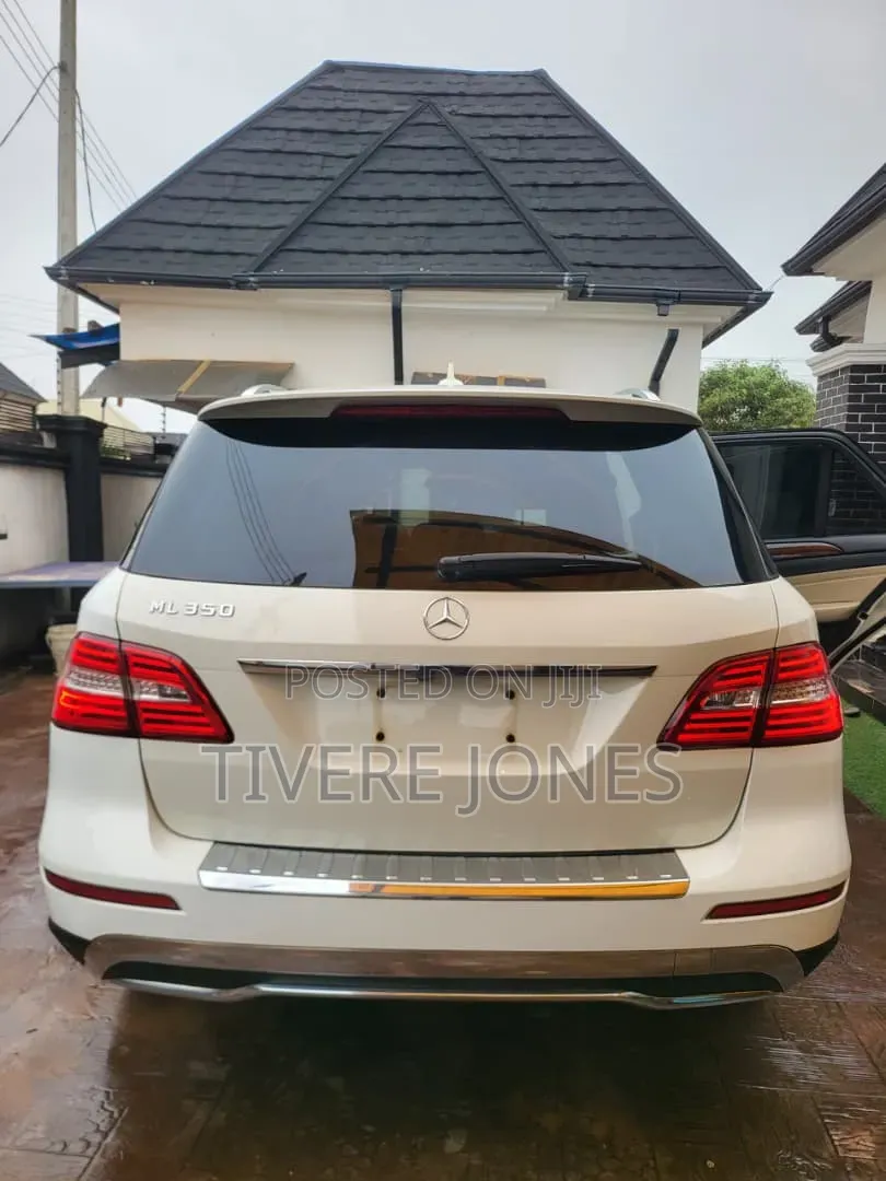 Mercedes-Benz M Class 2013 White