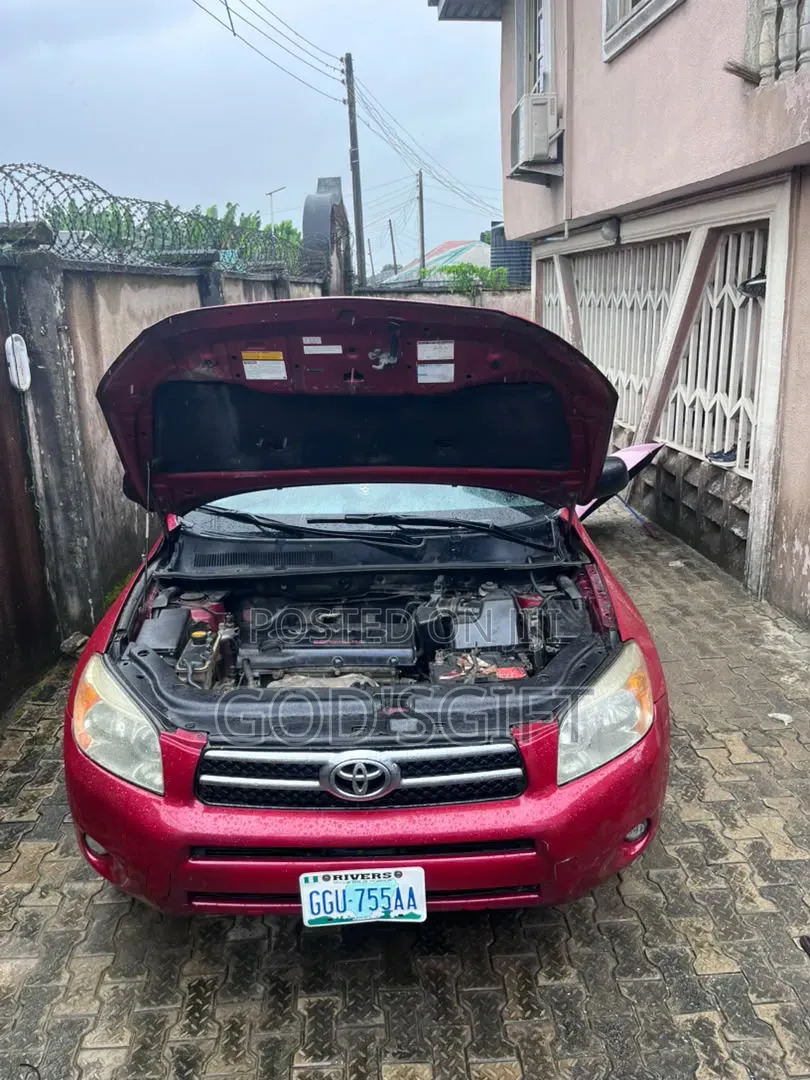 Toyota RAV4 2008 Red