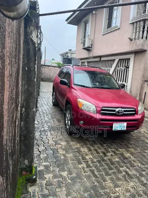 Toyota RAV4 2008 Red
