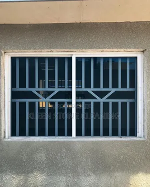 Window Glass Cleaning