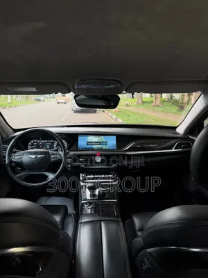 Genesis G90 2016 Black