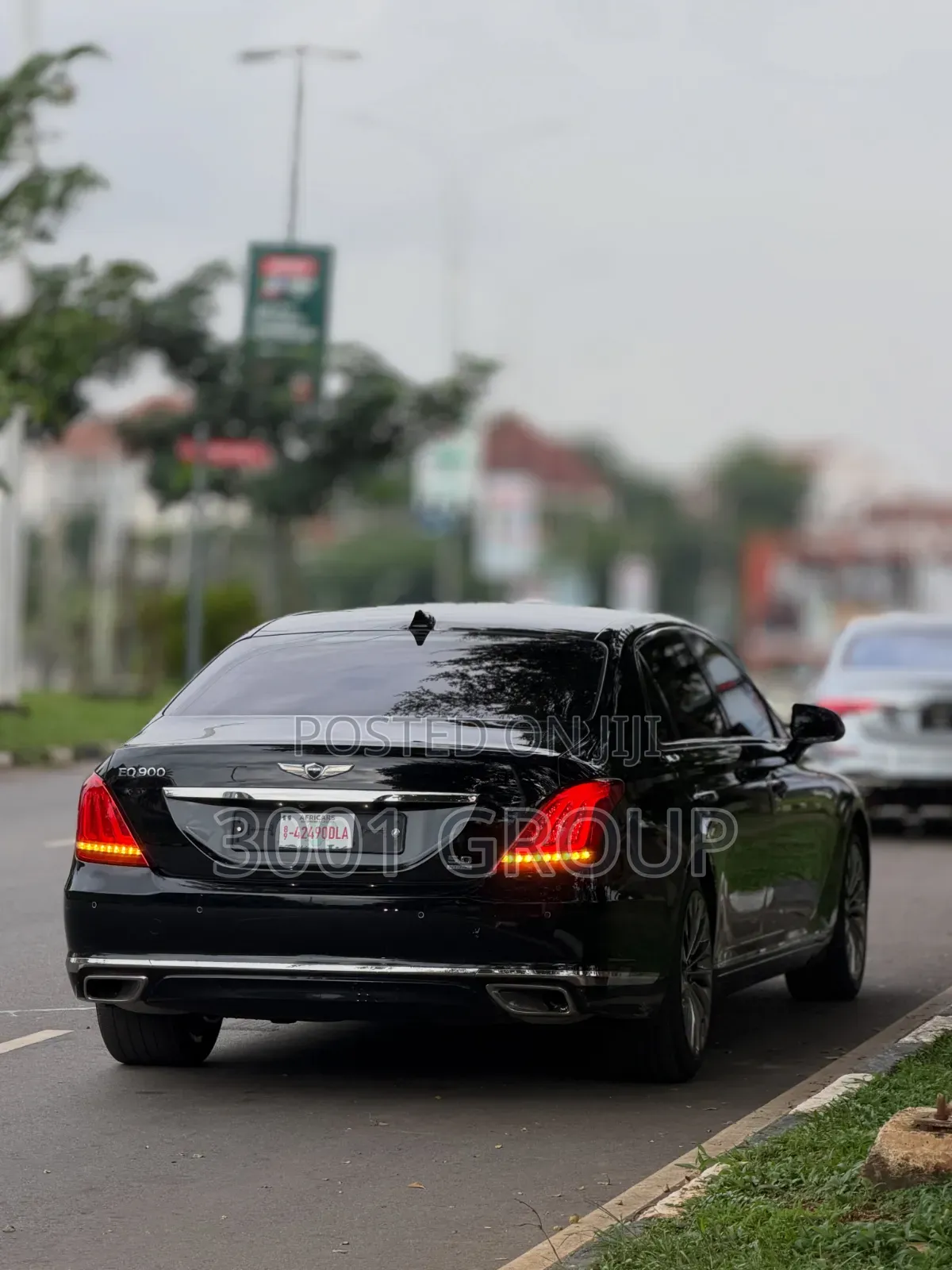 Genesis G90 2016 Black