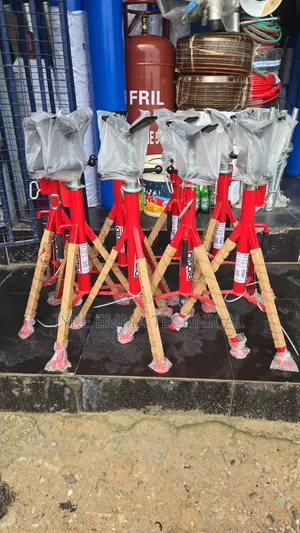 V Head Rigid Pipe Stand